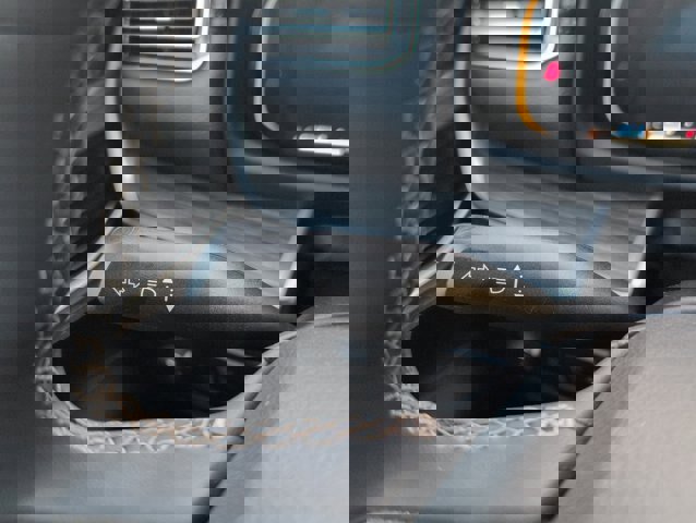 Used 2024 Jeep Wagoneer L Series II image 29