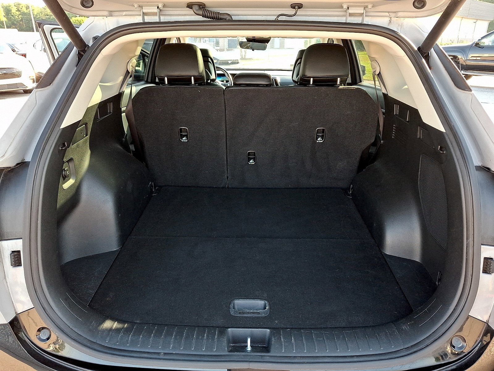 Used 2023 Kia Sportage SX FWD image 28