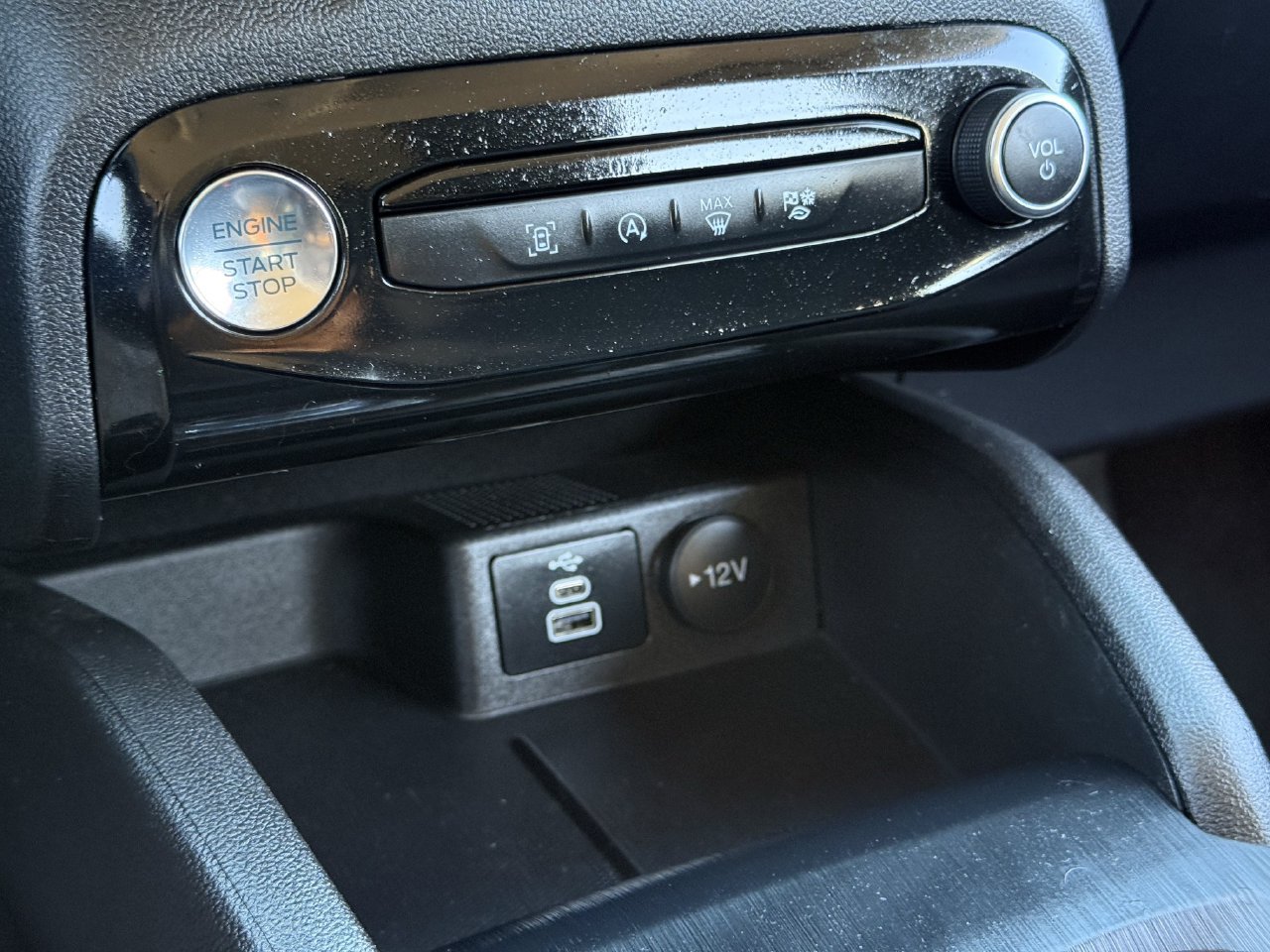 Certified 2024 Ford Escape Active w/ Tech Pack #1 FWD image 20