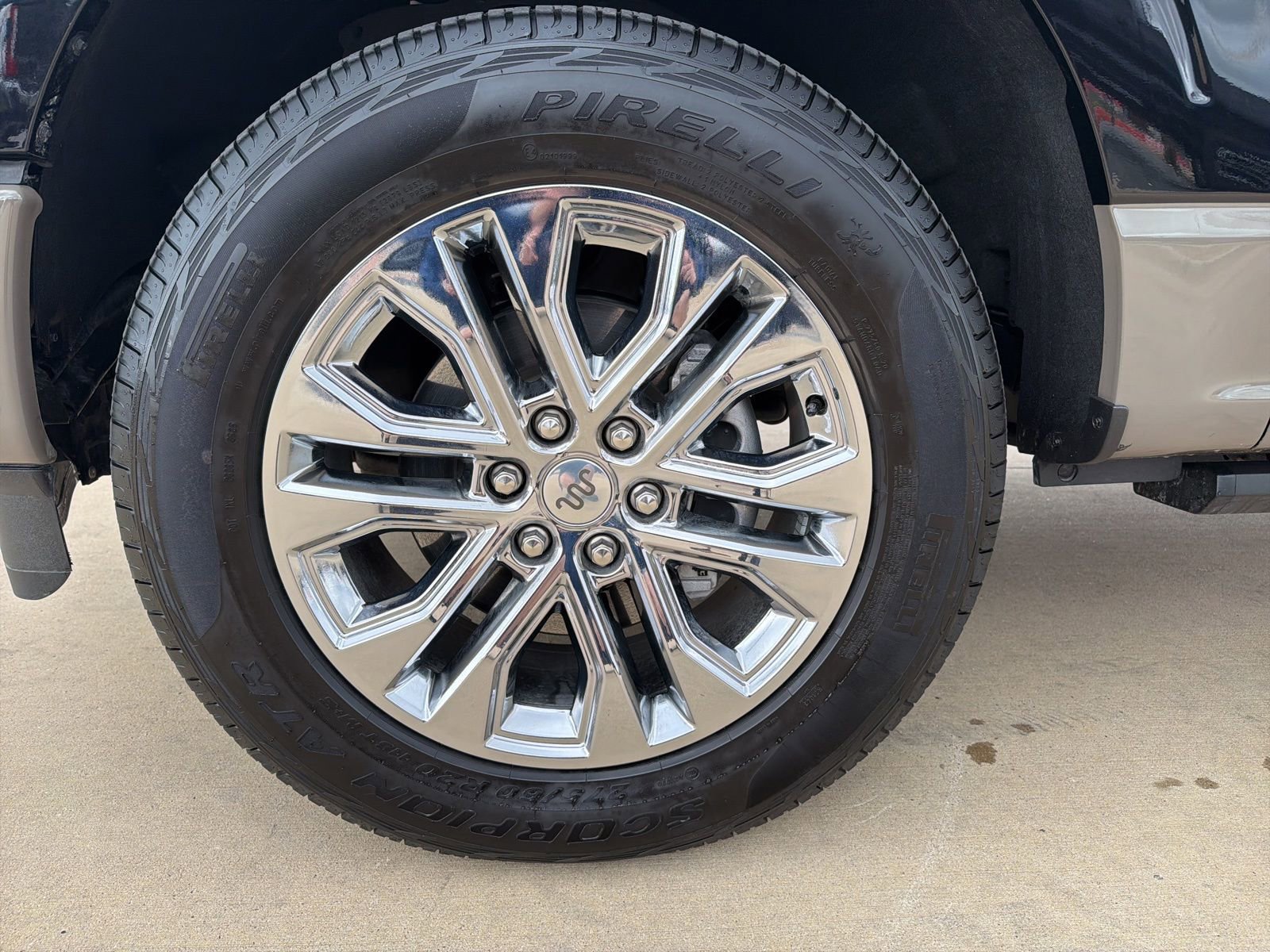 Certified 2025 Ford F150 King Ranch w/ FX4 Off-Road Package image 11