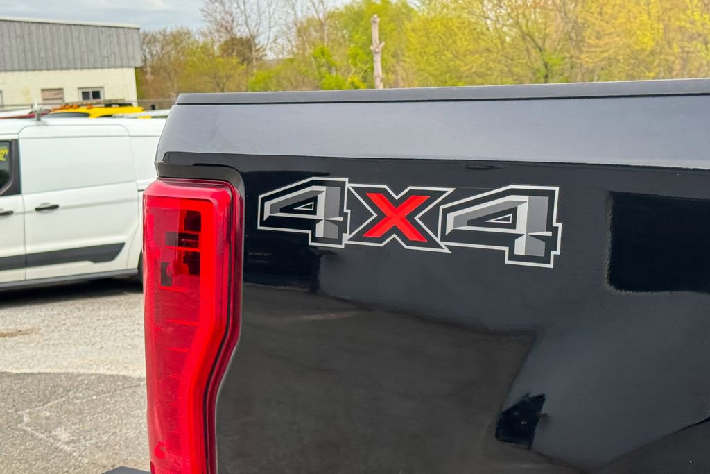 Certified 2019 Ford F250 XLT w/ XLT Value Package AWD/4WD image 19