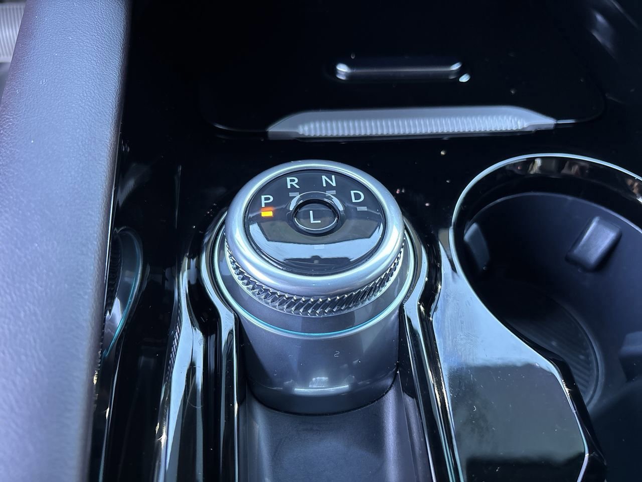 Certified 2025 Ford Explorer Platinum w/ Ultimate Package image 29