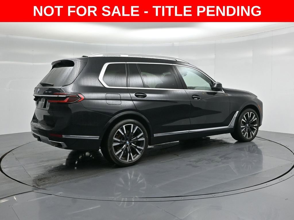 Used 2023 BMW X7 xDrive40i w/ Parking Assistance Package image 24