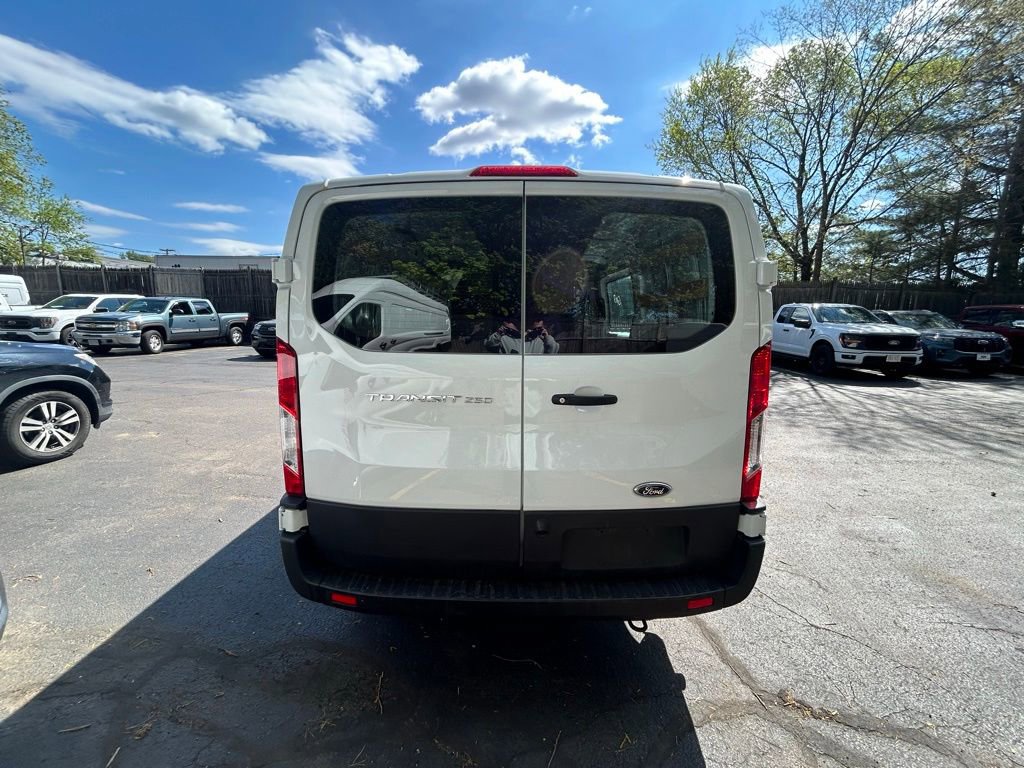 Certified 2025 Ford Transit 250 Low Roof w/ Exterior Upgrade Package RWD image 6