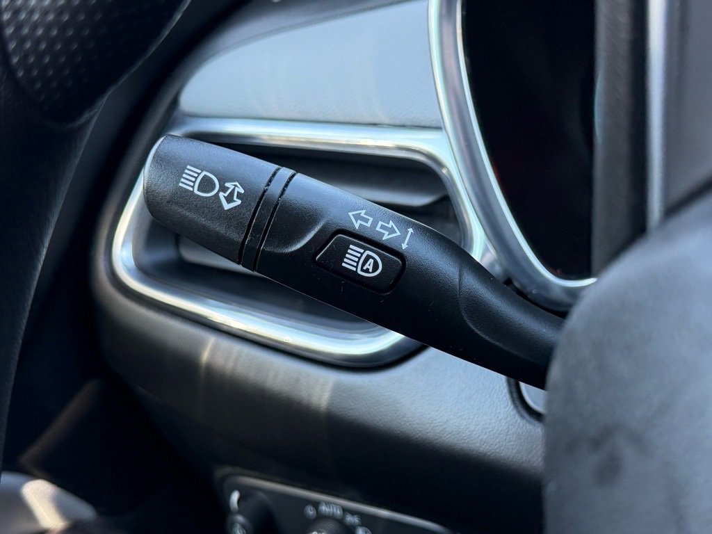 Used 2022 Chevrolet Equinox LS image 21