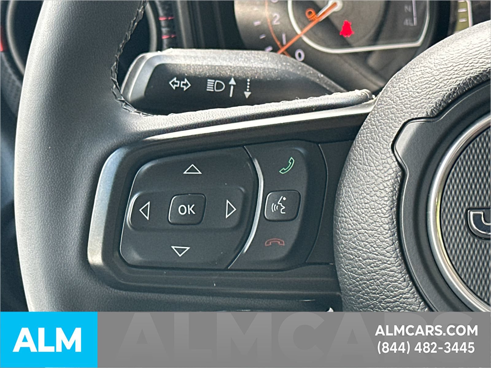 Used 2025 Jeep Gladiator Rubicon AWD/4WD image 28