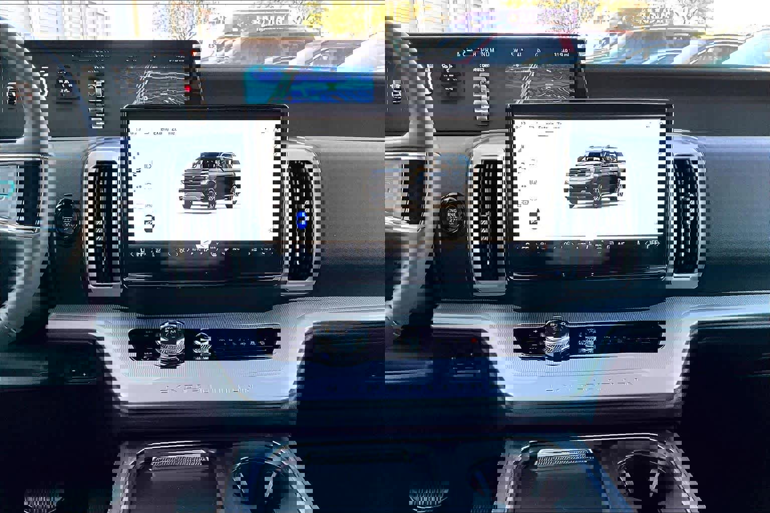 Certified 2025 Ford Expedition Max Active image 11