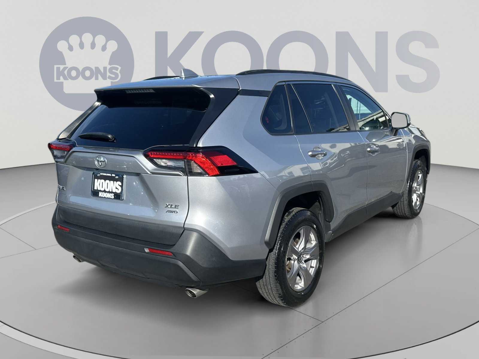 Used 2023 Toyota RAV4 XLE w/ Convenience Package AWD/4WD image 11