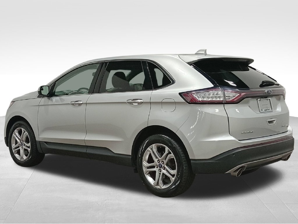 Certified 2018 Ford Edge Titanium w/ Equipment Group 301A AWD/4WD image 7