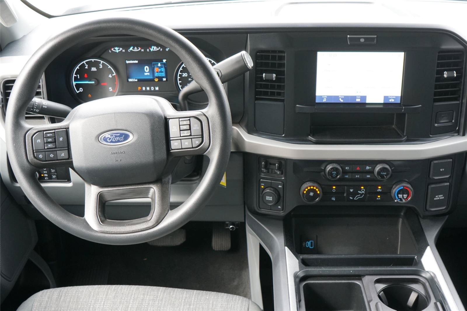 Certified 2025 Ford F350 XLT w/ 360-Degree Camera Package AWD/4WD image 25
