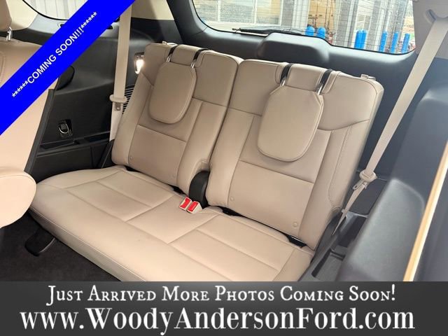 Certified 2022 Ford Explorer Limited w/ Limited Technology Package image 7