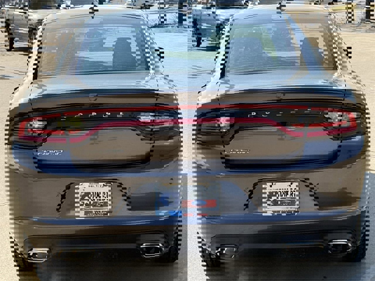 Used 2023 Dodge Charger SXT image 5