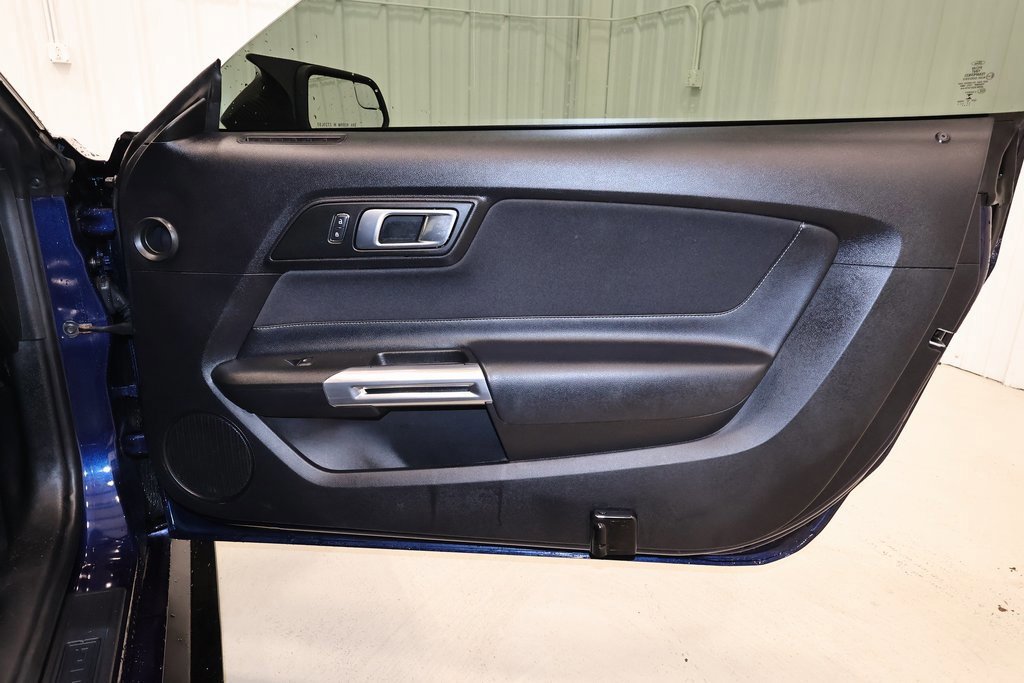 Certified 2018 Ford Mustang GT w/ Black Accent Package image 17