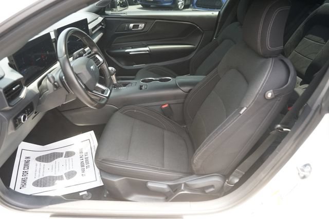 Certified 2024 Ford Mustang GT RWD image 9