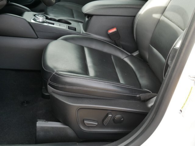 Certified 2023 Ford Escape Platinum AWD/4WD image 12