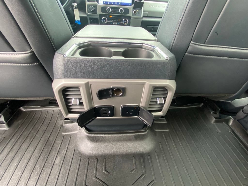 Certified 2022 Ford F250 Lariat w/ Black Appearance Package AWD/4WD image 24