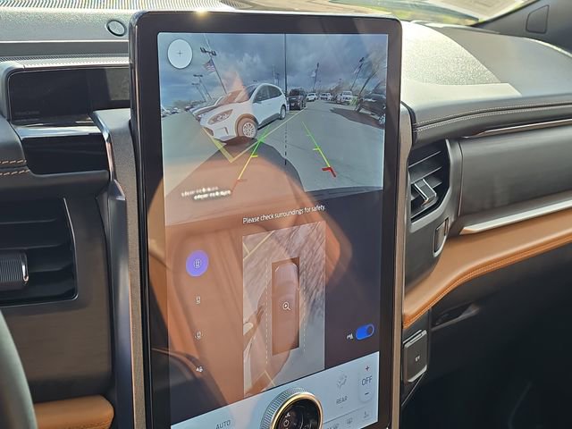 Certified 2024 Ford Expedition Max Platinum image 26