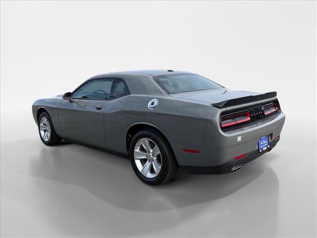 Used 2023 Dodge Challenger SXT image 5