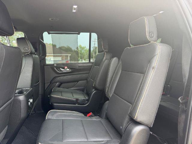 Used 2023 GMC Yukon XL SLT RWD image 11
