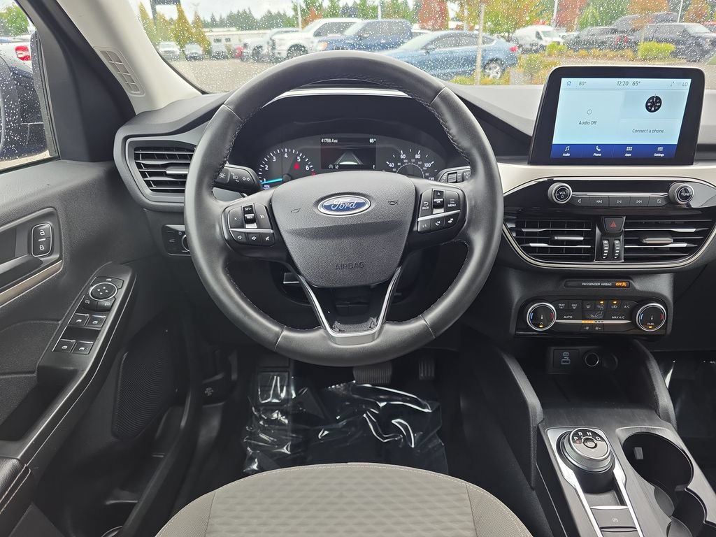 Certified 2022 Ford Escape SE w/ SE Sport Appearance Package FWD image 8