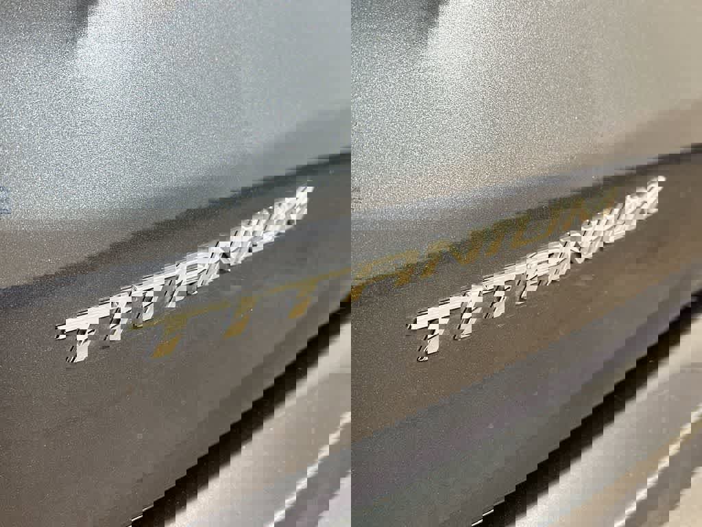 Certified 2024 Ford Edge Titanium image 10