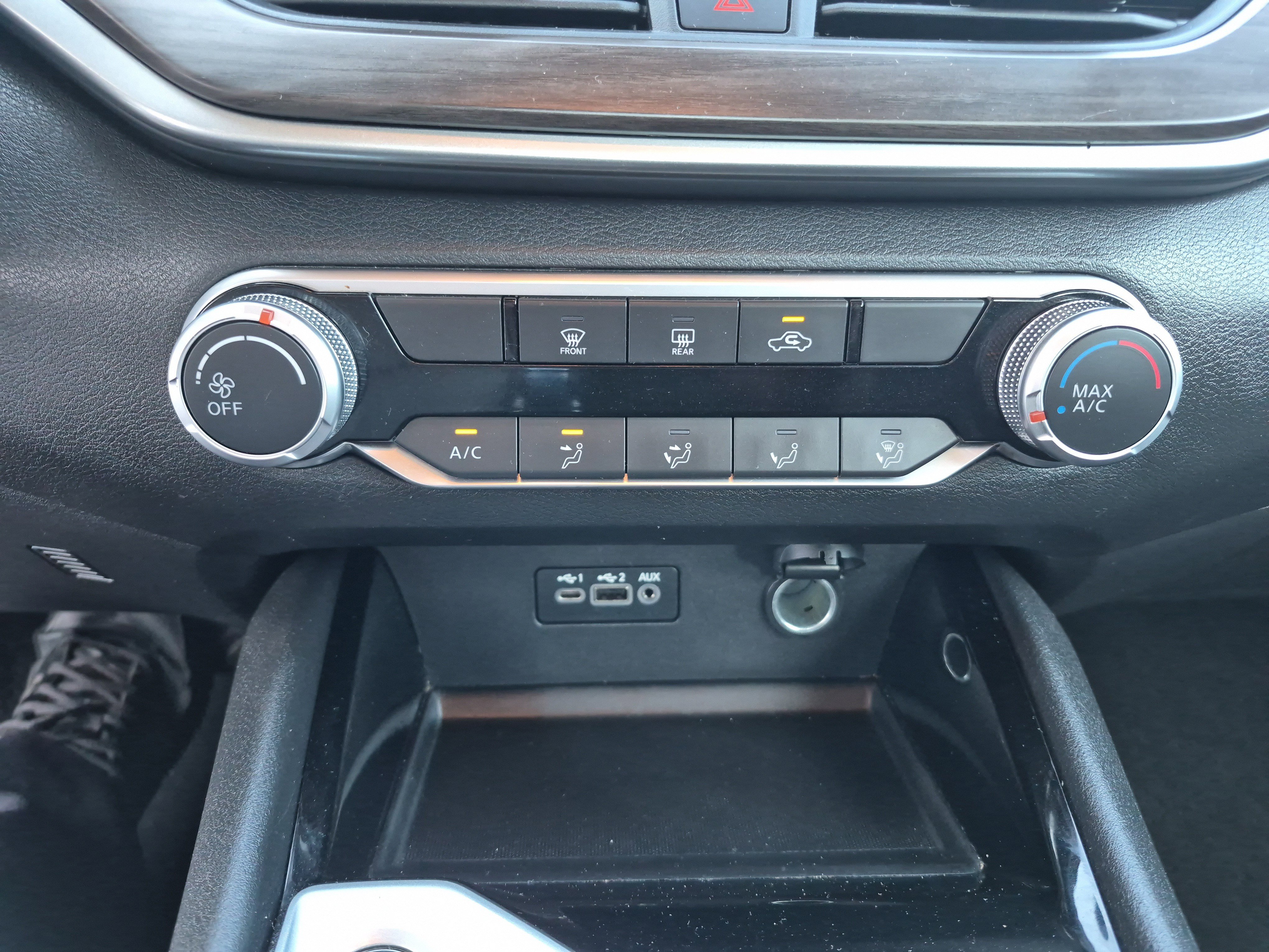 Used 2024 Nissan Altima 2.5 SV image 29