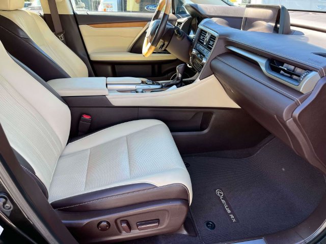 Used 2019 Lexus RX 350 FWD w/ Navigation Package image 25