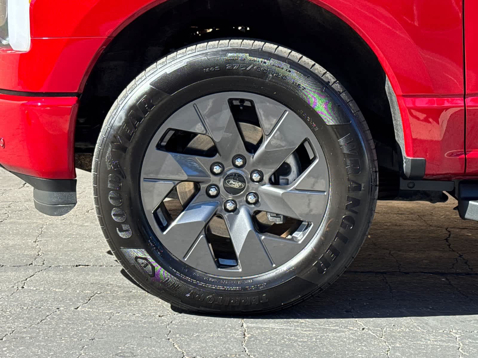 Certified 2025 Ford F150 Lightning Flash AWD/4WD image 26