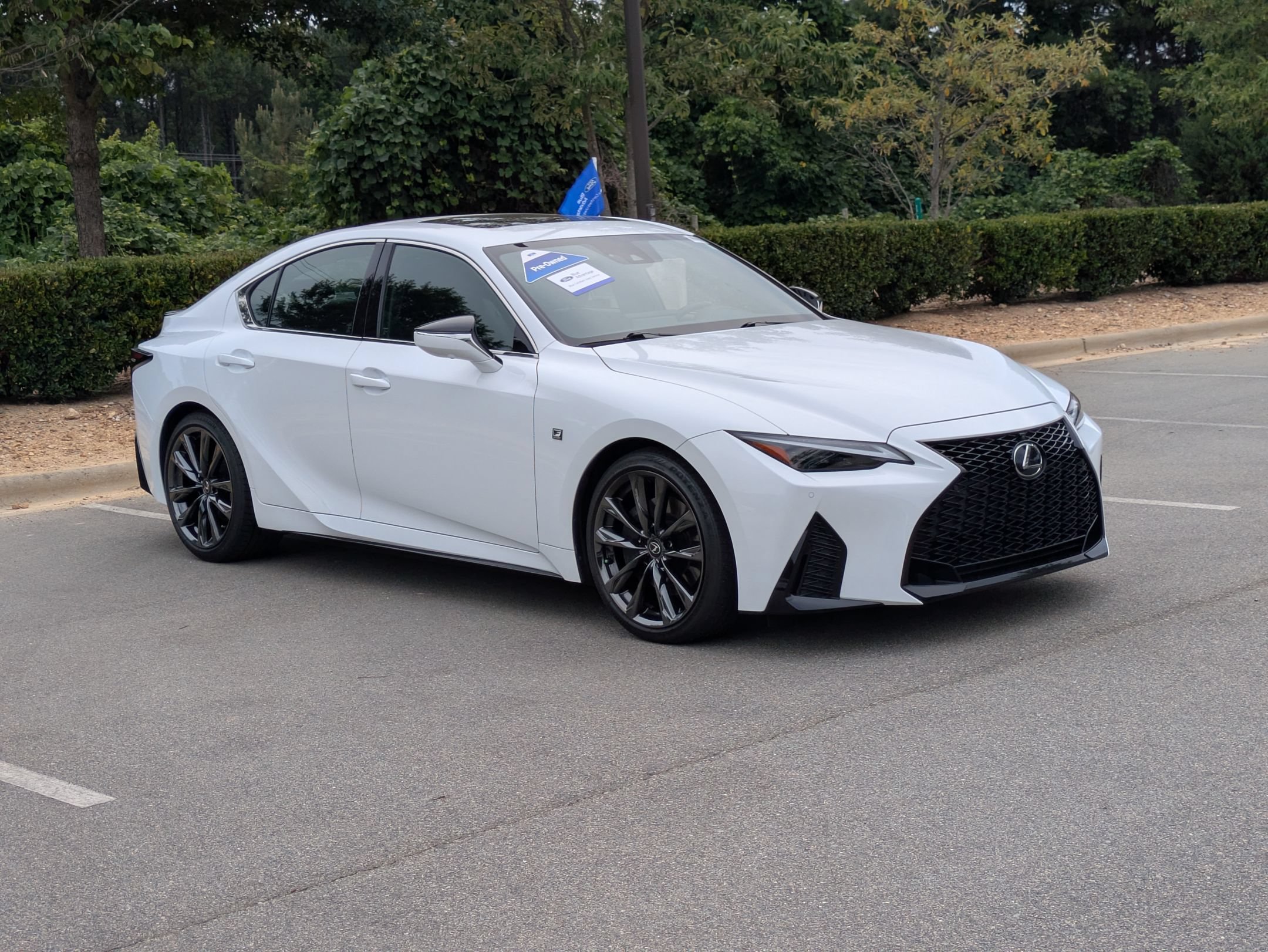 Used 2023 Lexus IS 350 F Sport RWD image 2