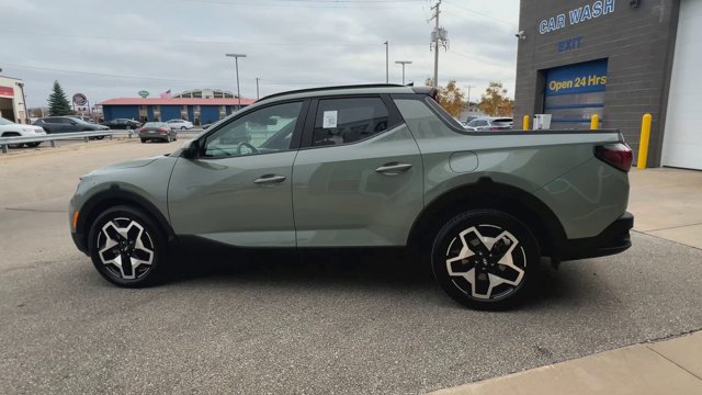 Used 2022 Hyundai Santa Cruz Limited AWD/4WD image 6