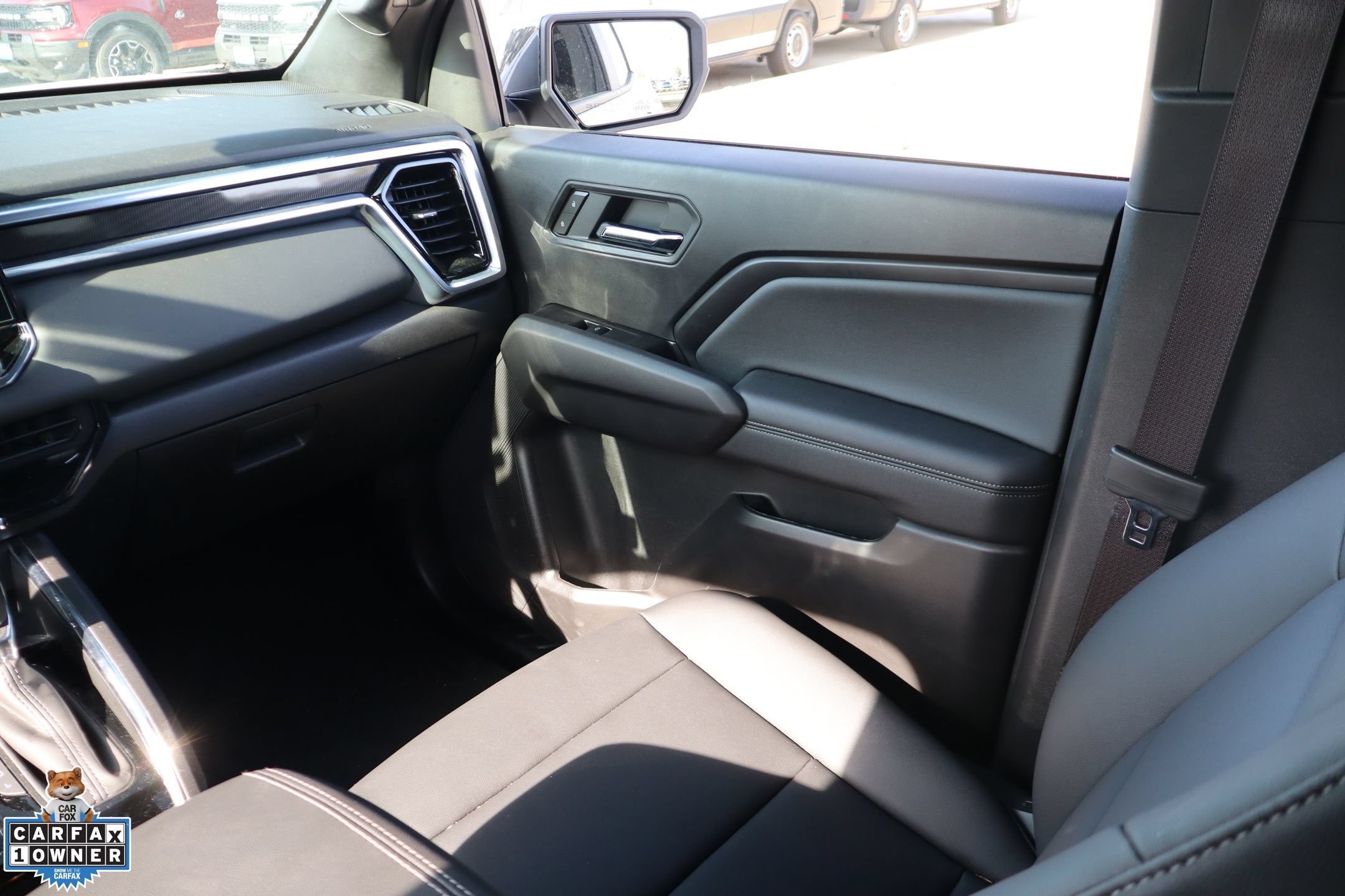 Used 2025 GMC Canyon Elevation w/ Convenience Package AWD/4WD image 23