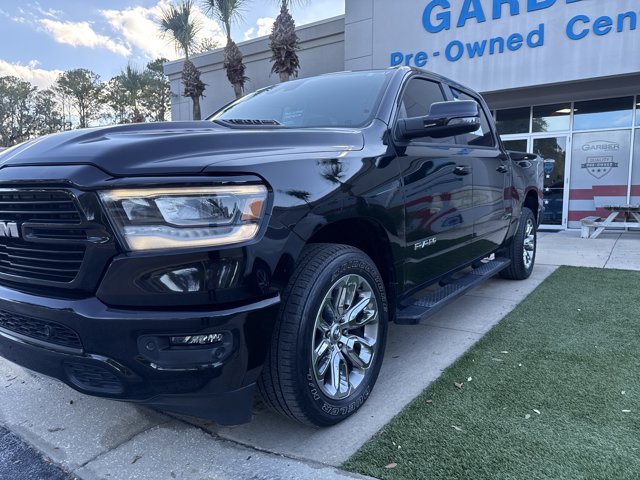 Used 2023 RAM 1500 Laramie AWD/4WD image 7