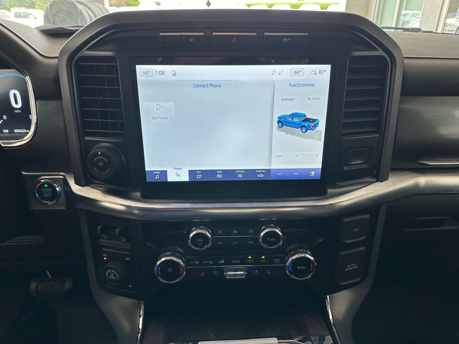 Certified 2022 Ford F150 Lariat w/ Trailer Tow Package AWD/4WD image 34