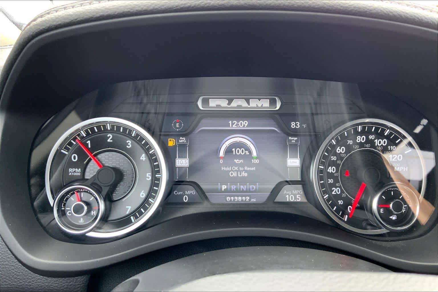 Used 2024 RAM 2500 Laramie w/ Protection Group AWD/4WD image 25