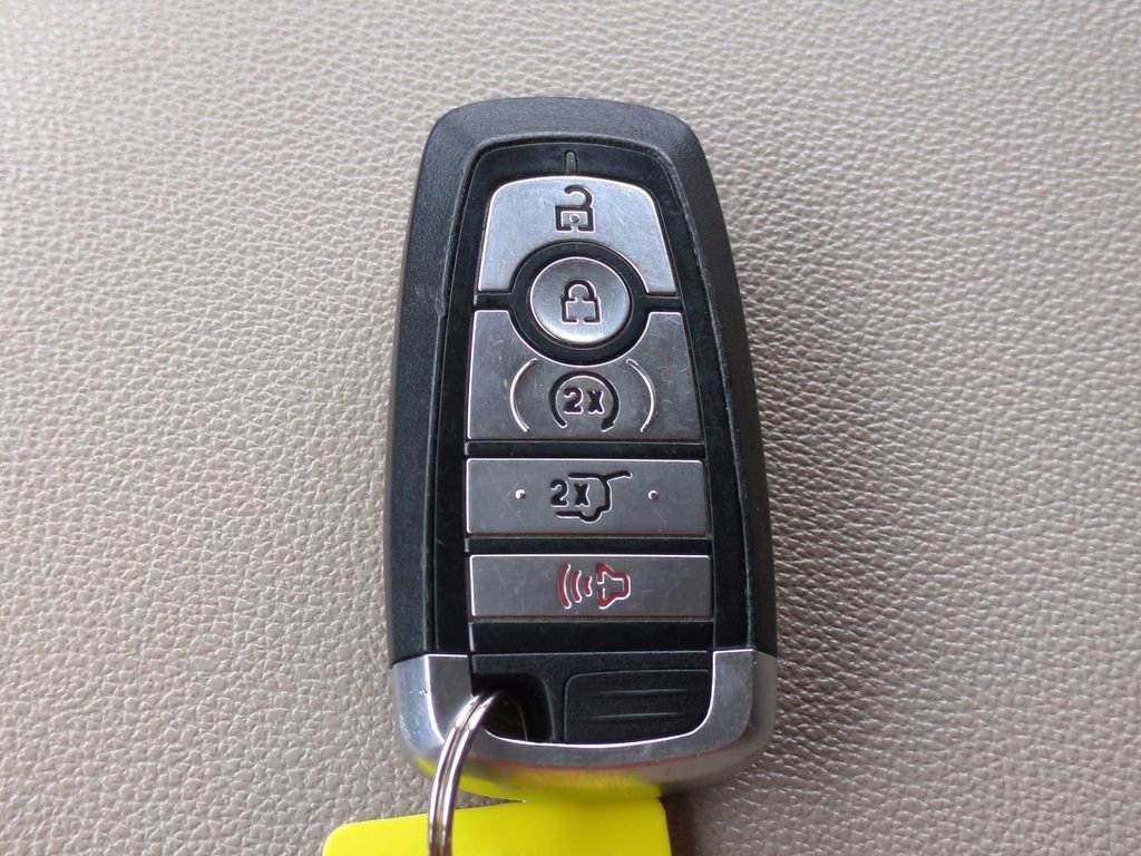 Certified 2024 Ford Expedition Max XLT image 28