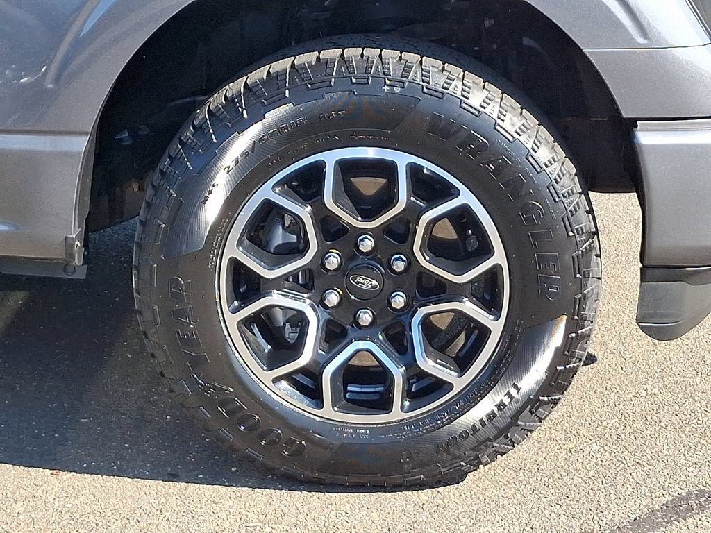 Certified 2023 Ford F150 XL w/ STX Appearance Package AWD/4WD image 8