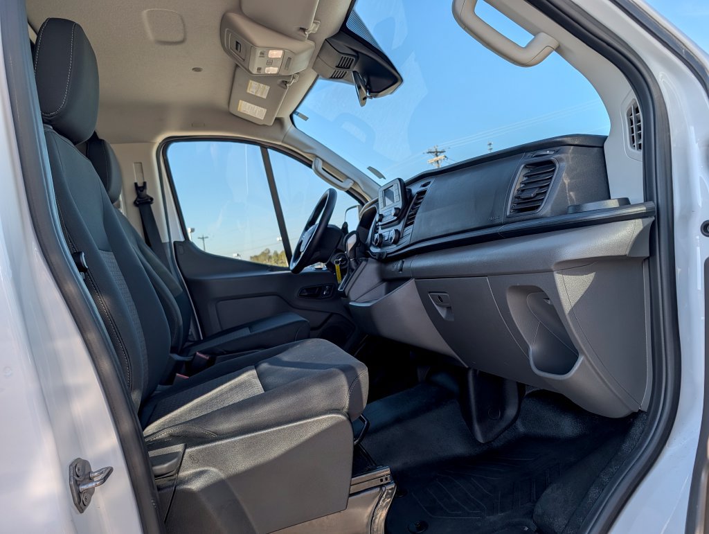 Certified 2025 Ford Transit 250 Low Roof w/ Exterior Upgrade Package RWD image 14