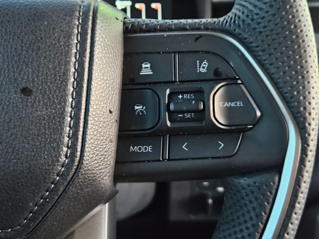Used 2026 Toyota Tundra Limited AWD/4WD image 23