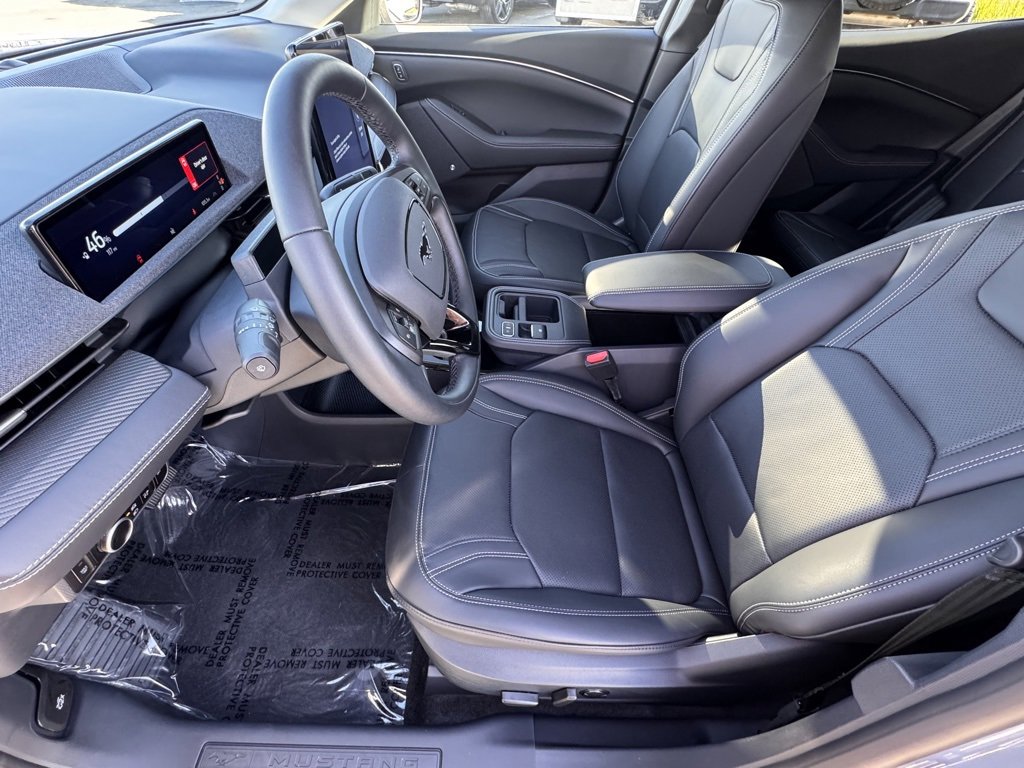 Certified 2025 Ford Mustang Mach-E Premium image 18