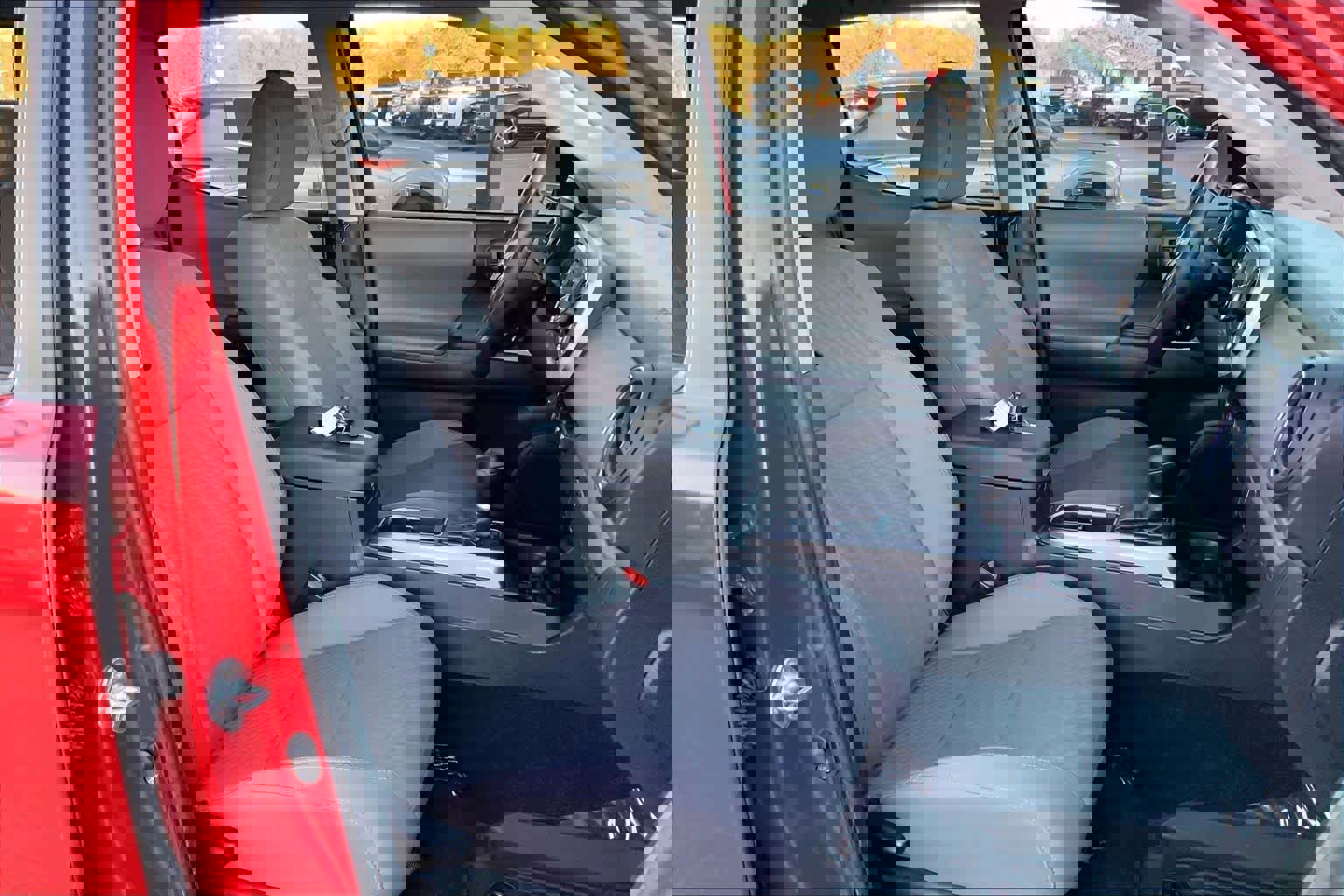 Used 2023 Toyota Tacoma SR5 w/ Technology Package image 11