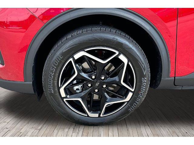 Certified 2026 Ford Escape Platinum w/ Premium Technology Package AWD/4WD image 29