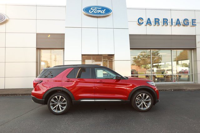 Certified 2025 Ford Explorer Platinum w/ Ultimate Package AWD/4WD image 3