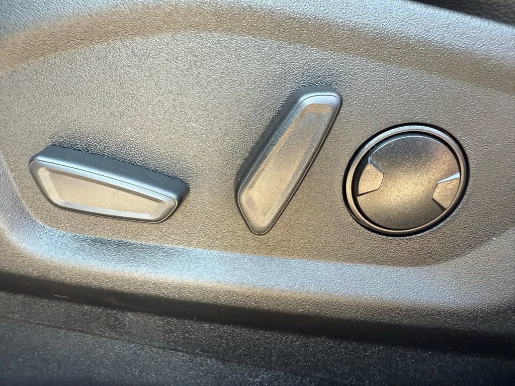 Certified 2023 Ford Edge SEL w/ Convenience Package image 21