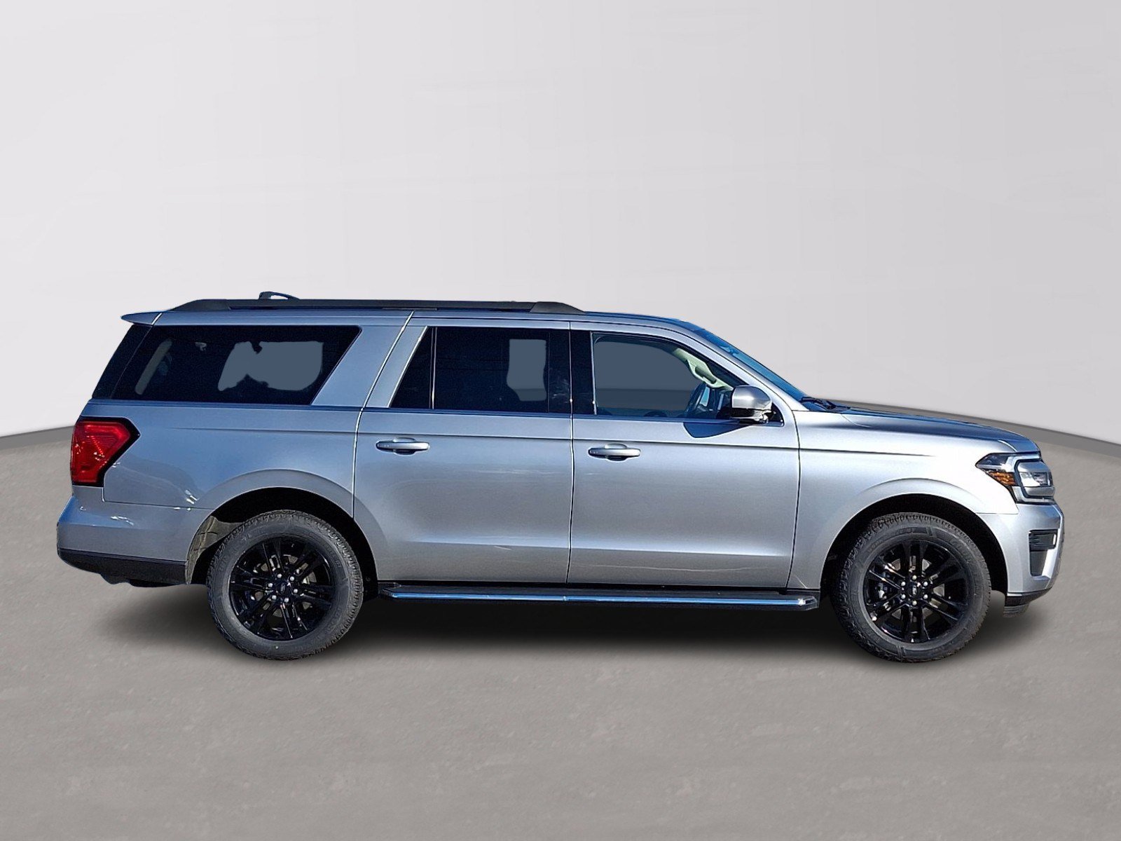 Certified 2023 Ford Expedition Max XLT image 7