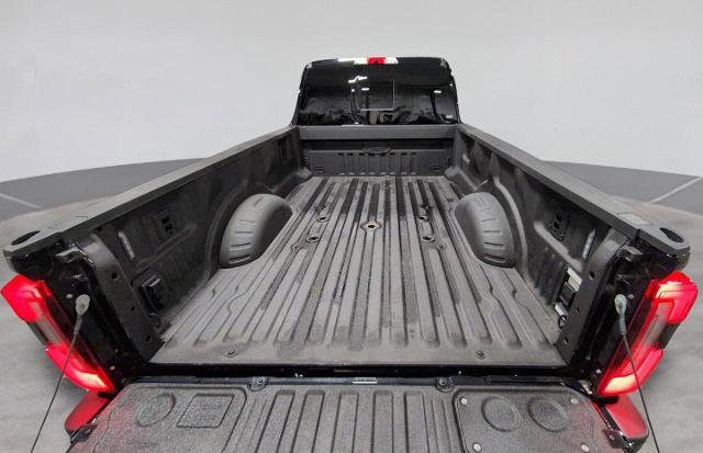 Certified 2025 Ford F450 Platinum w/ Platinum Plus Package image 28