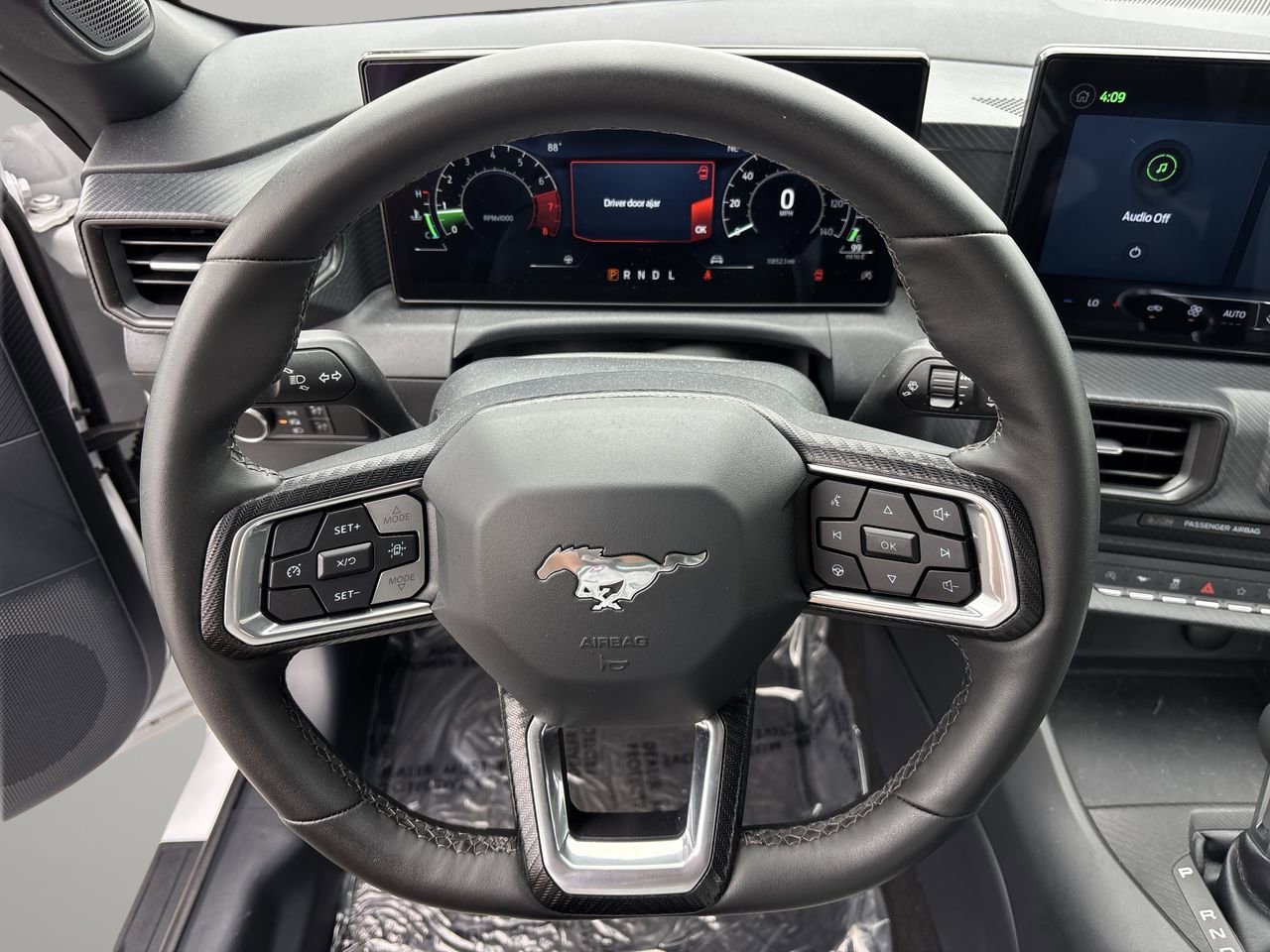 Certified 2024 Ford Mustang Coupe RWD image 27