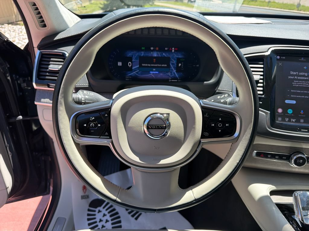 Used 2023 Volvo XC90 T8 Ultimate w/ Lounge Package AWD/4WD image 16