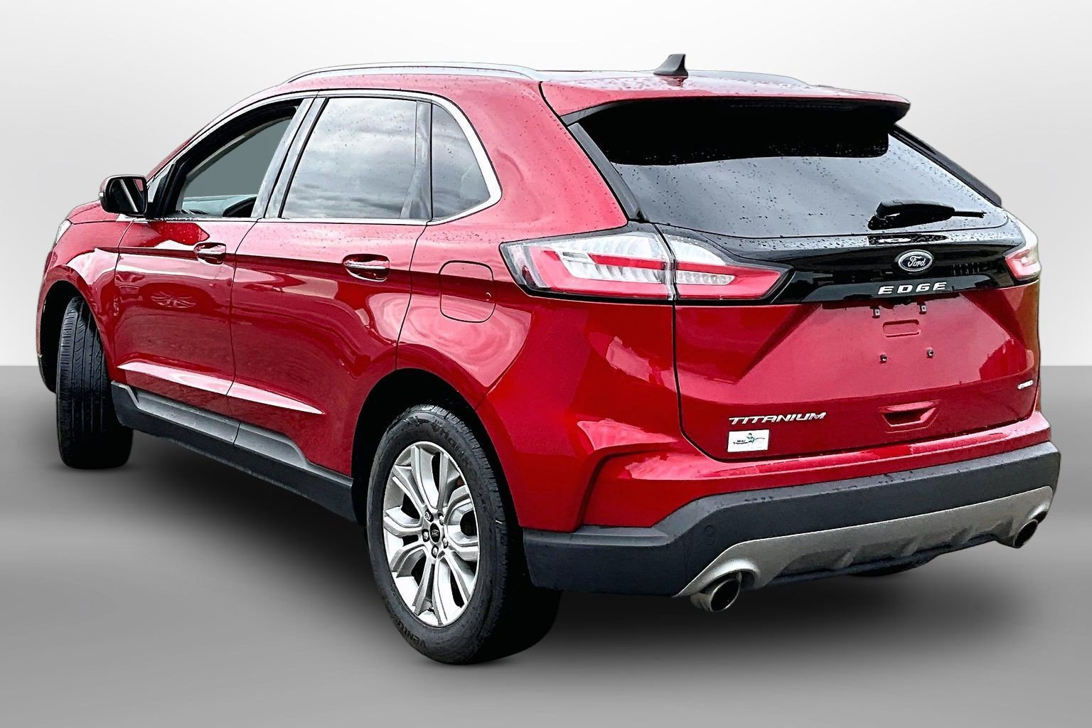 Certified 2024 Ford Edge Titanium AWD/4WD image 10