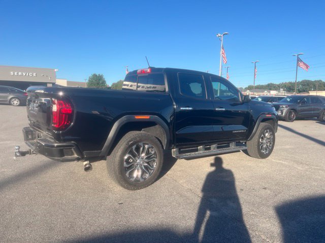Used 2023 GMC Canyon Denali AWD/4WD image 5
