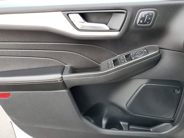 Certified 2021 Ford Escape Titanium w/ Titanium Elite Package image 29
